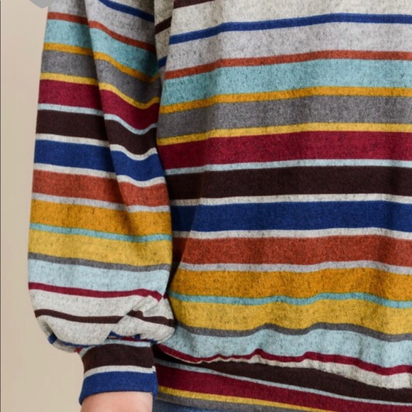 Multi-Strip Top - Picture 5 of 7